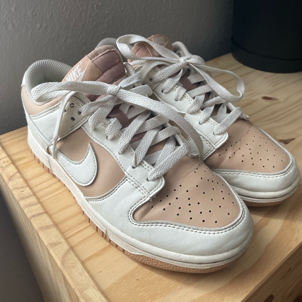 Nike Women’s Sneakers in White and Blush